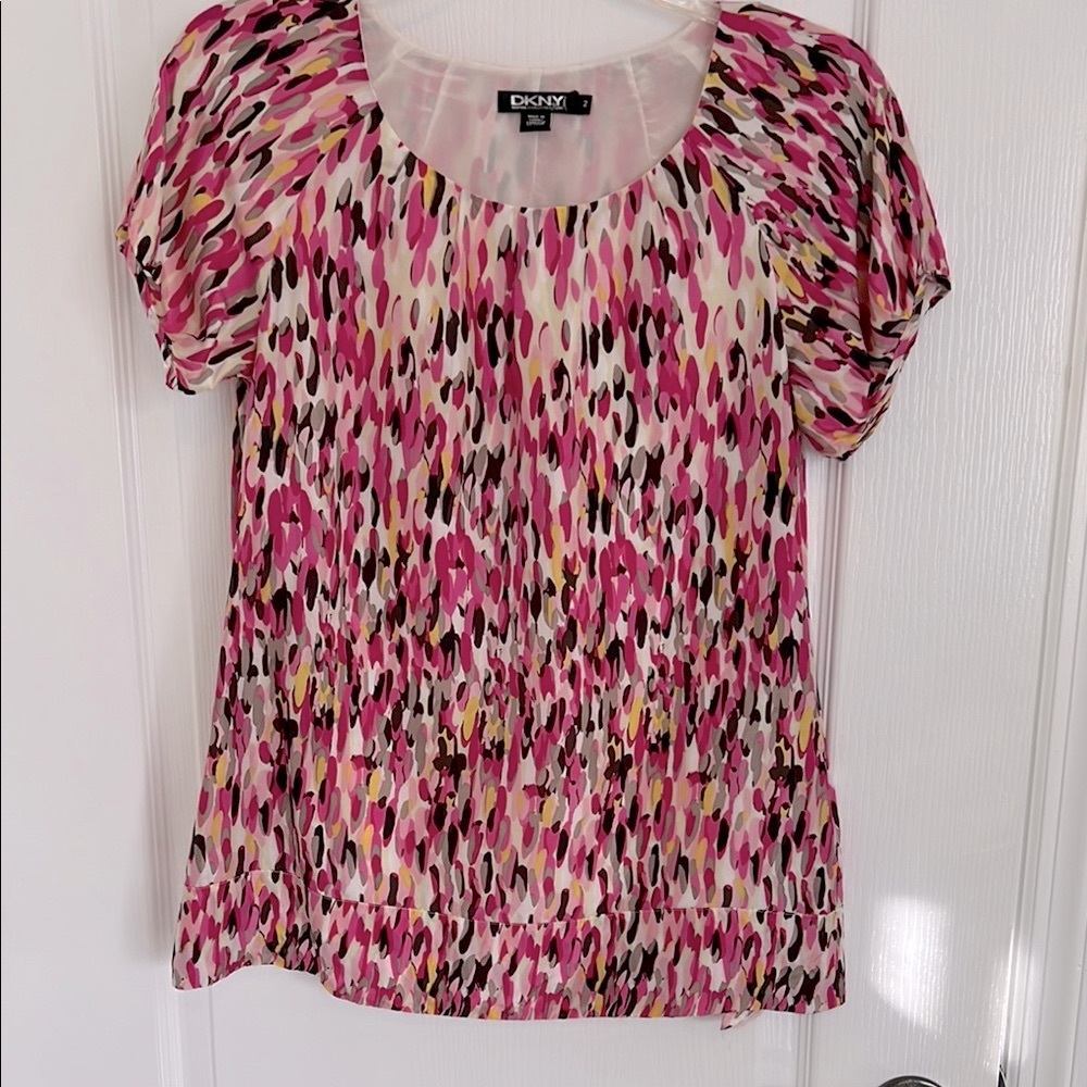 100% Silk DKNY Pink and Black Puff Sleeve Blouse